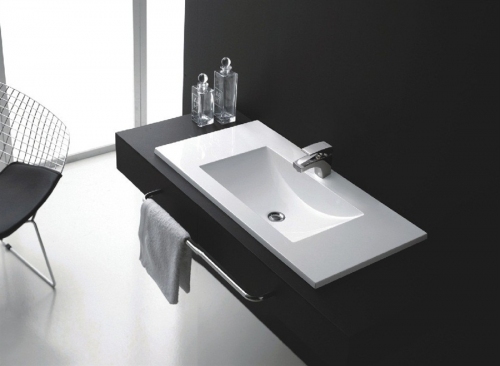 Umywalka ceramiczna wpuszczana w blat Dafne 75
